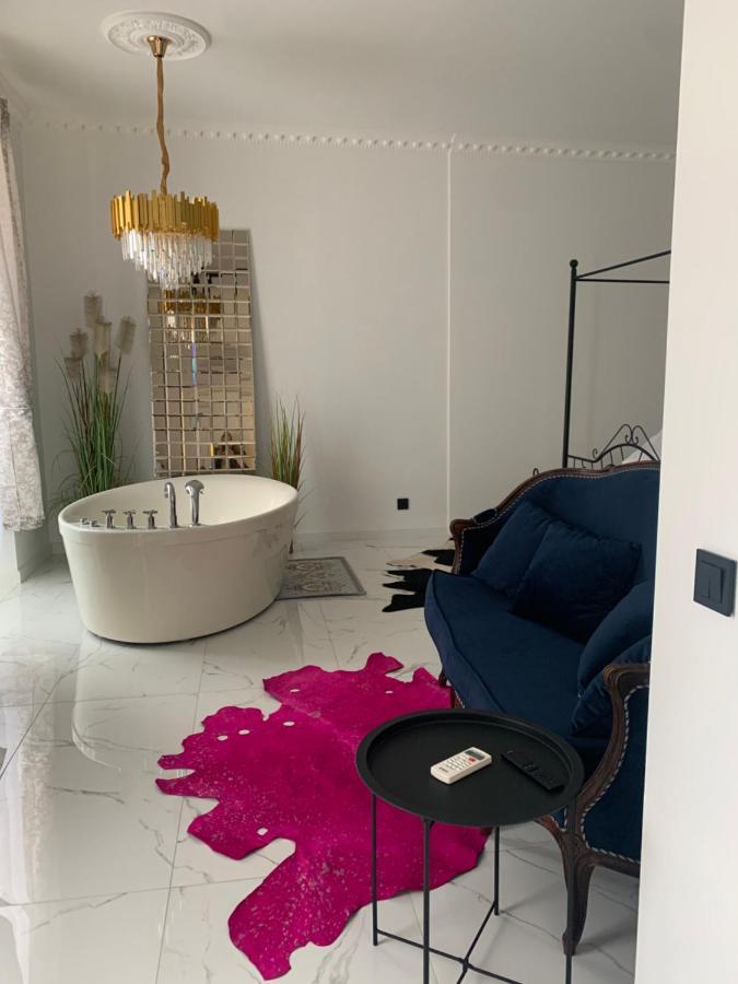 Tiltu 5 Jacuzzi Apartment Klaipėda Dış mekan fotoğraf